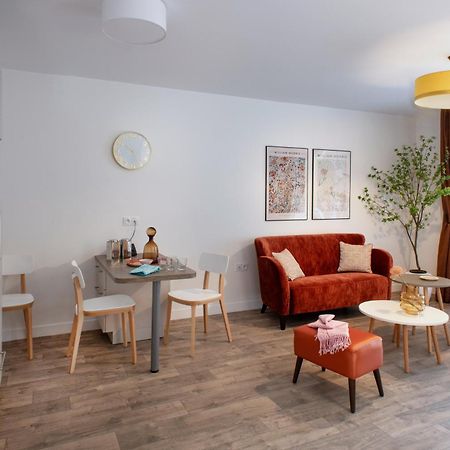 Domitys La Clef Des Arts Aparthotel Châlons-en-Champagne Exteriör bild