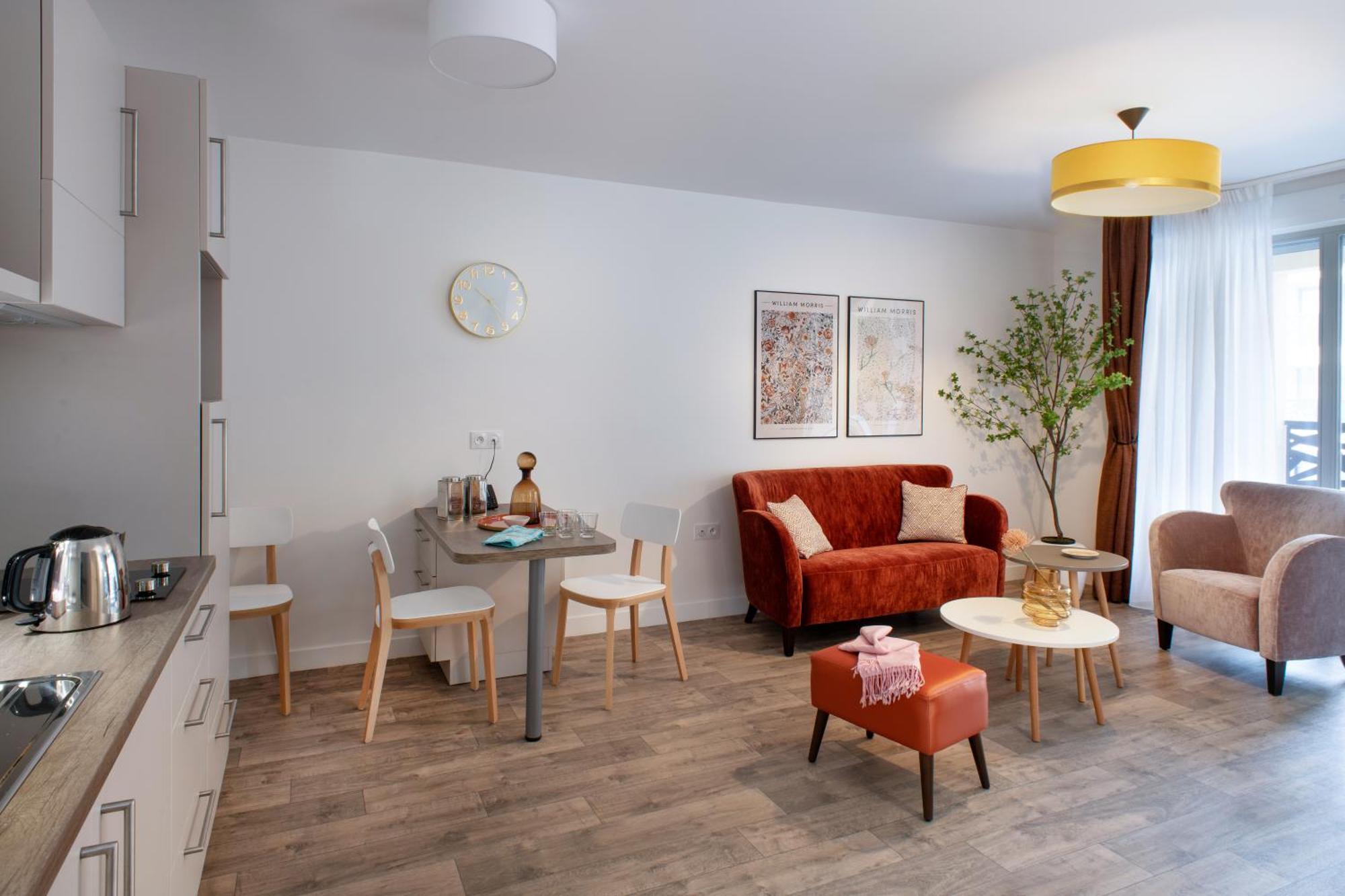 Domitys La Clef Des Arts Aparthotel Châlons-en-Champagne Exteriör bild